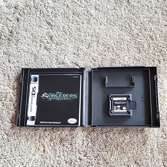Disney The Sorcerer’s Apprentice for Nintendo DS - Picture 2 of 4